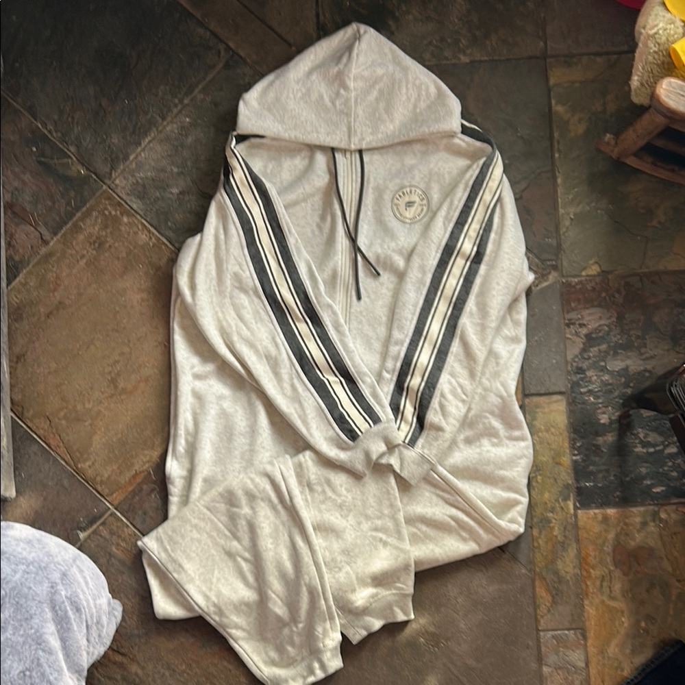 Fabletics light gray onesie